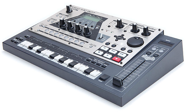 Roland MC-307 | Vintage Synth Explorer Roland MC-307 | Vintage Synth Explorer