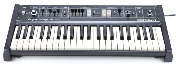 Roland ローランド RS-09-