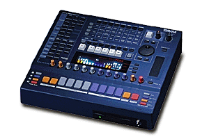 Yamaha SU700 | Vintage Synth Explorer