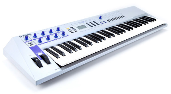 Yamaha CS2x Image