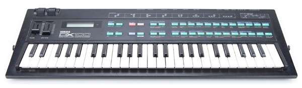 Yamaha DX100 Image