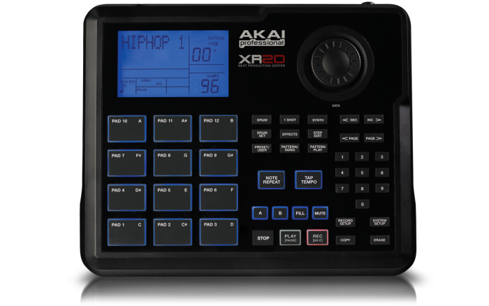 Akai XR20