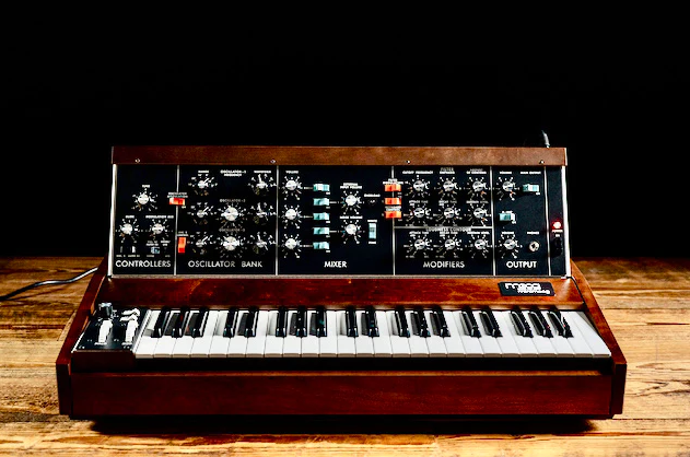 Bob Moog Foundation Celebrates Bob’s 89th Birthday With A Minimoog Model D Raffle 