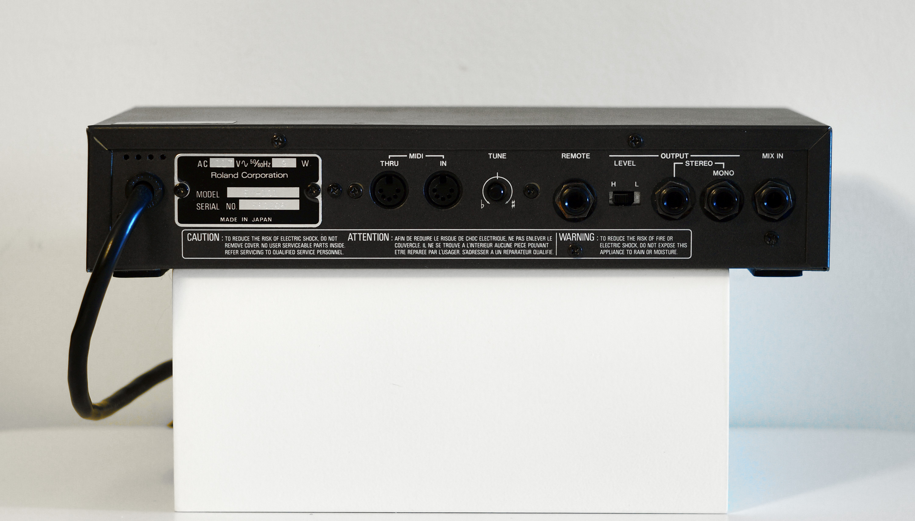 Roland EM-101 | Vintage Synth Explorer