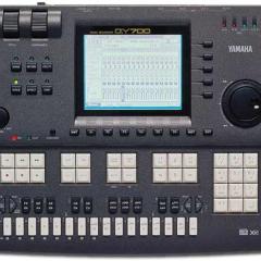 Yamaha QY700 Sequencer Image