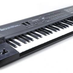 Roland D-20 Image