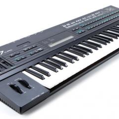 Yamaha DX7IIFD Image