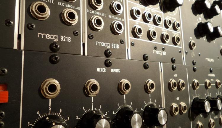 Five of The Earliest Artists and Bands To Embrace The Moog Synthesizer