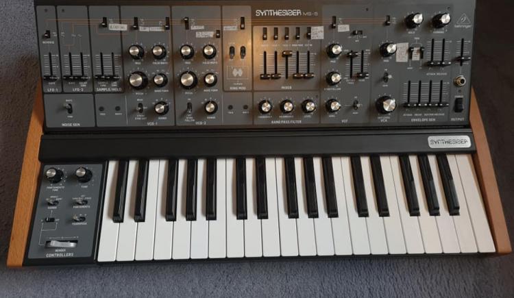 Behringer Teases A Roland SH-5 Clone Called MS-5