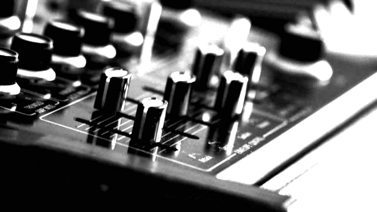 Embedded thumbnail for SH-1000 > YouTube
