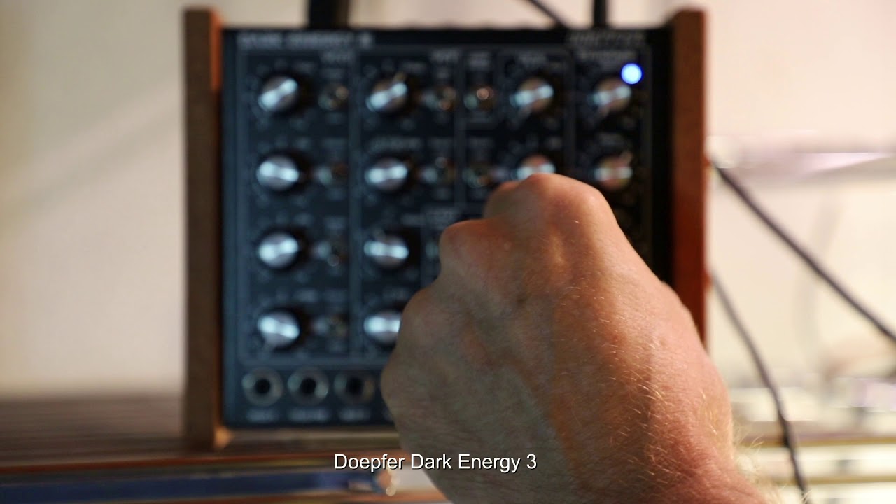 Doepfer Dark Energy III | Vintage Synth Explorer