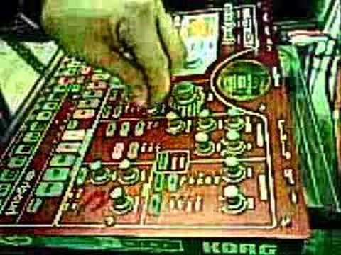 Embedded thumbnail for ElecTribe SX (ESX-1) > YouTube