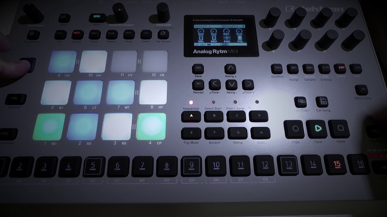 Embedded thumbnail for Analog Rytm MKII > YouTube