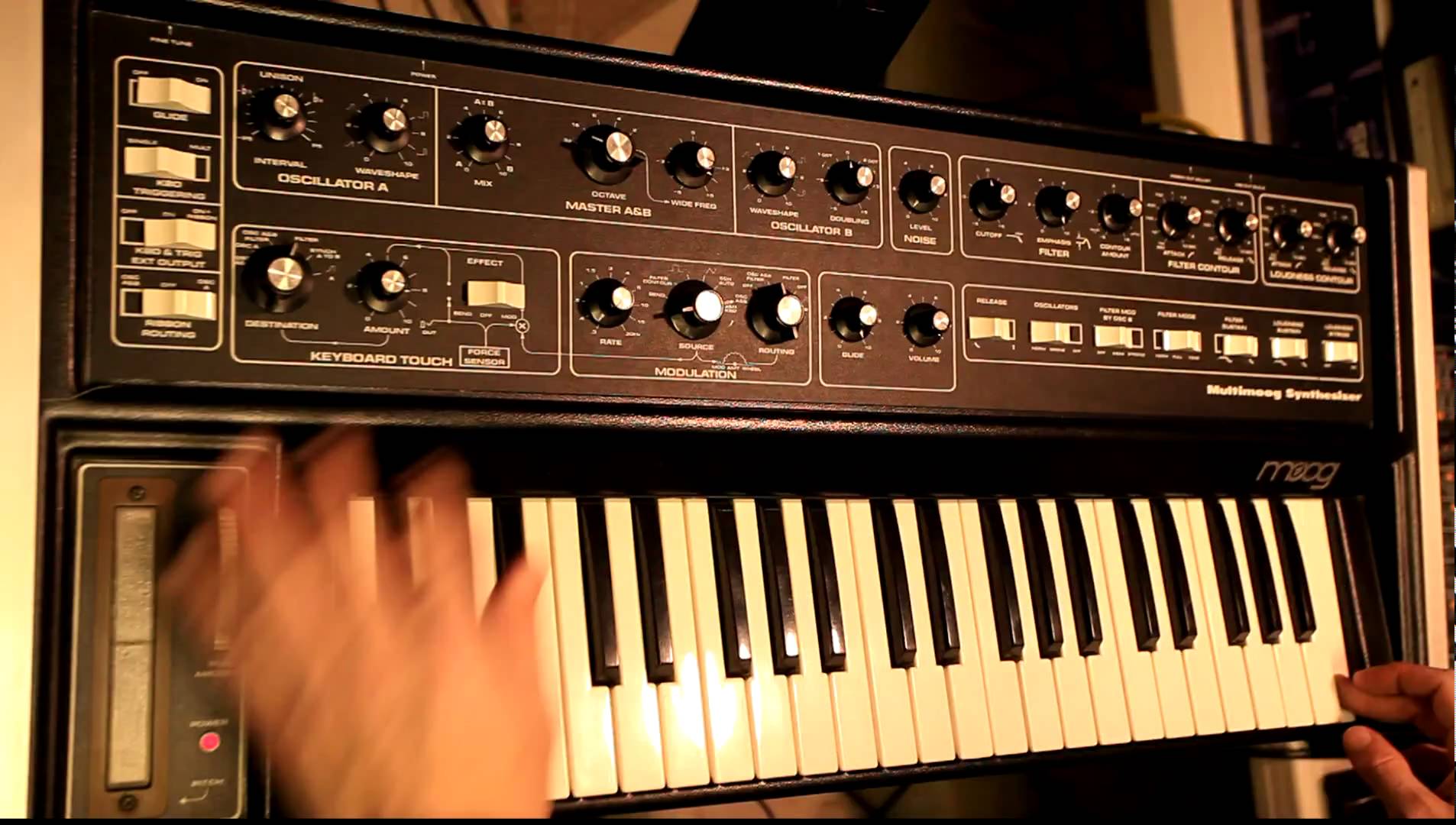 Embedded thumbnail for Multimoog > YouTube