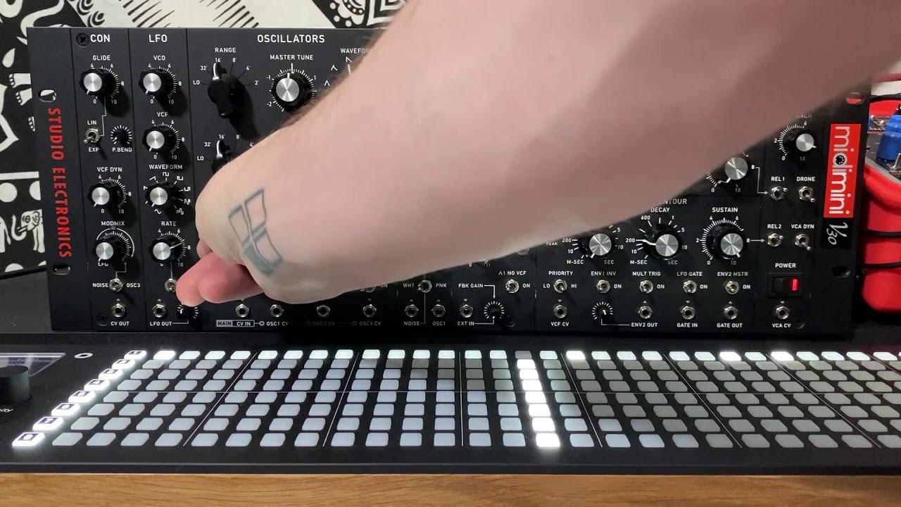 Embedded thumbnail for MidiMini V30 > YouTube